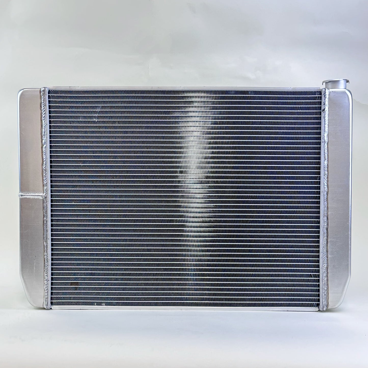 G173 Aluminum Universal Radiator Chevy 28x19 Double
