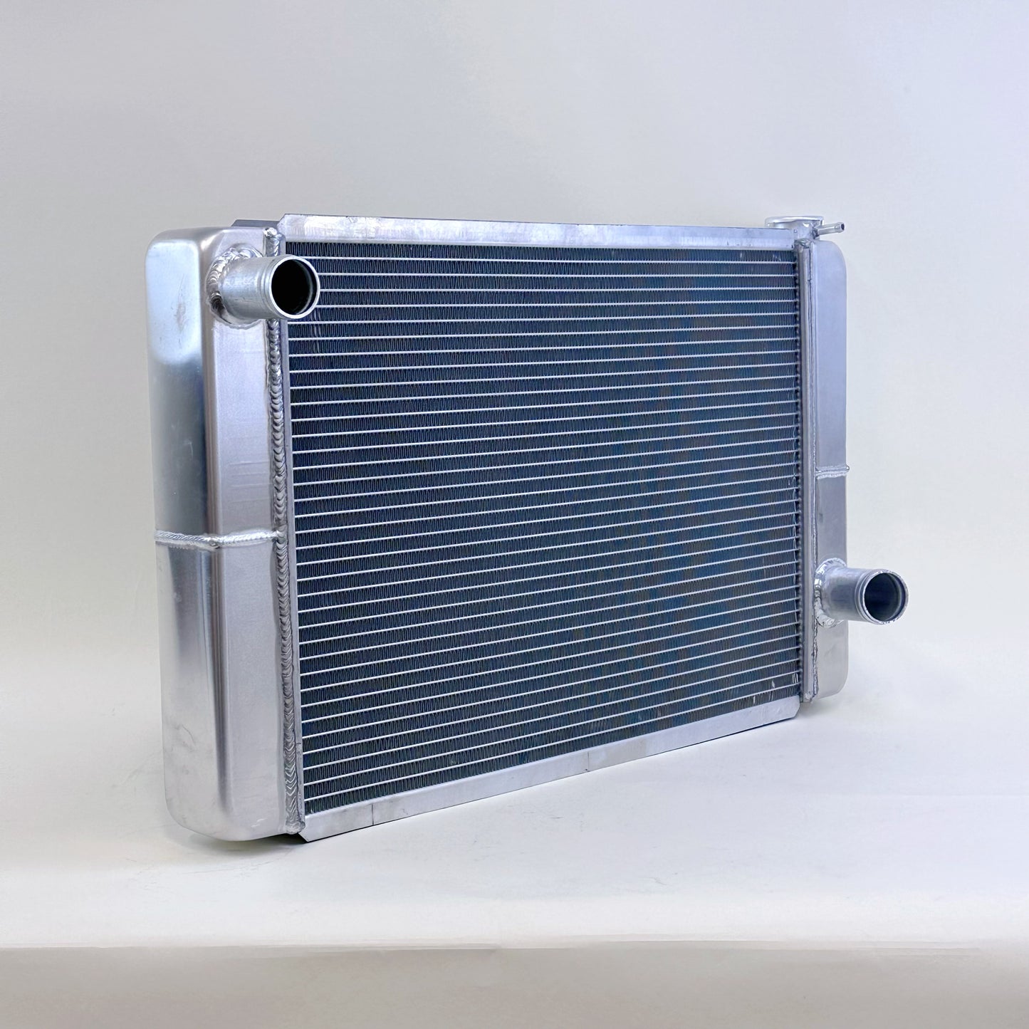 G291 Aluminum Racing Radiator Chevy 26x16x3 Single