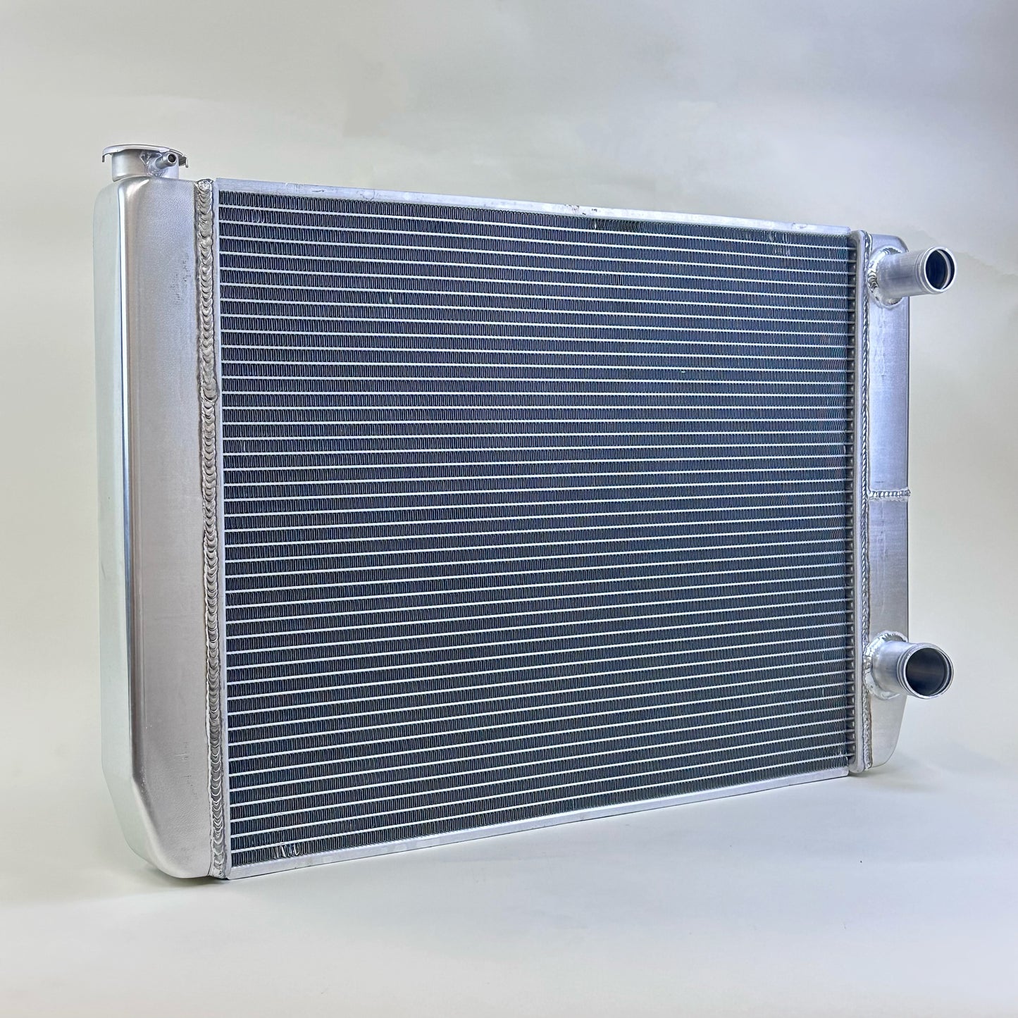 G173 Aluminum Universal Radiator Chevy 28x19 Double