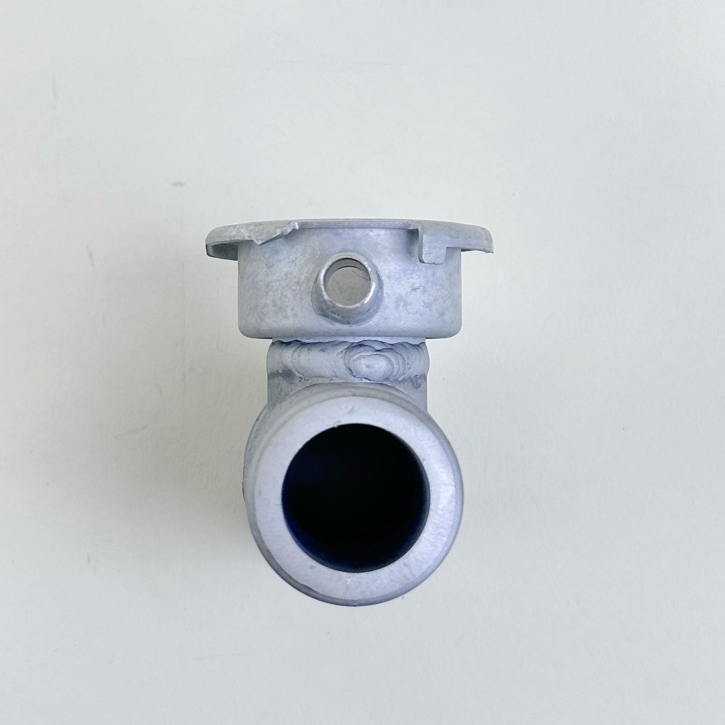JSD M071 Aluminum Upper Radiator Hose Filler | 1-1/2" to 1-1/4" Universal | Replacement for MOROSO 63740