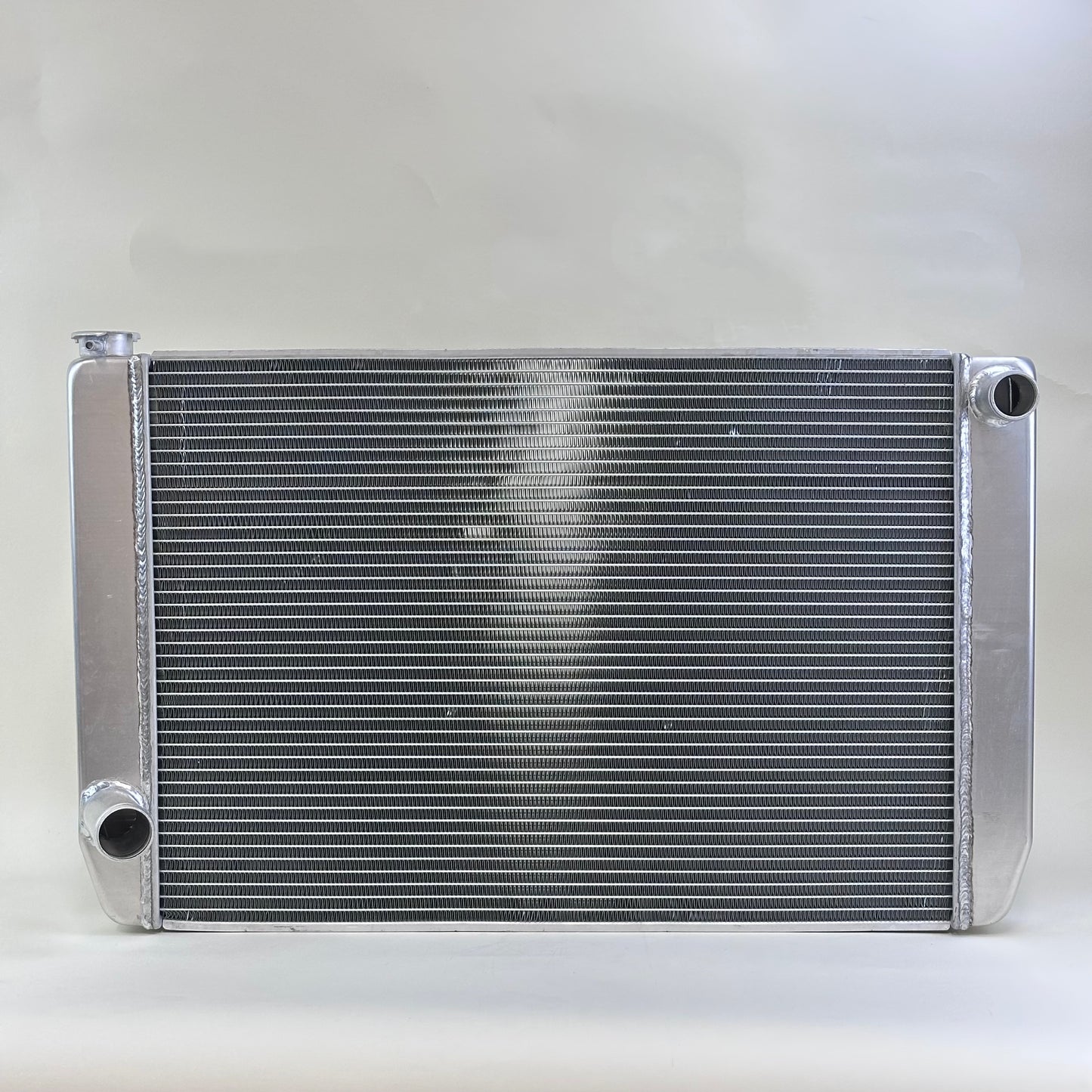 G165 Aluminum Universal Radiator Ford 31x19 Single