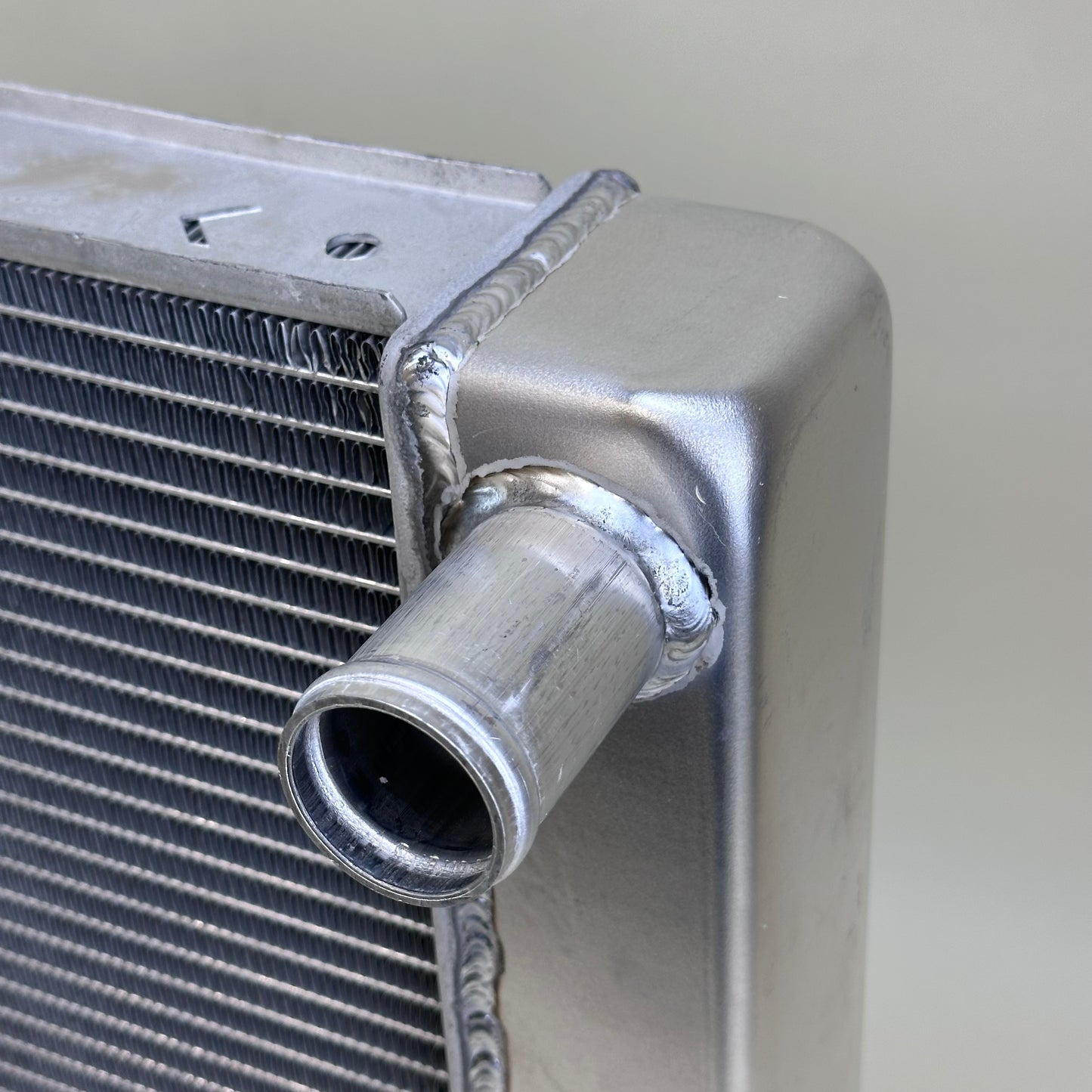 G171 Aluminum Universal Radiator Chevy 24x19x3 Double