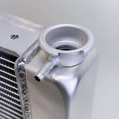 G179 Aluminum Universal Radiator Ford 28x19x3 Double