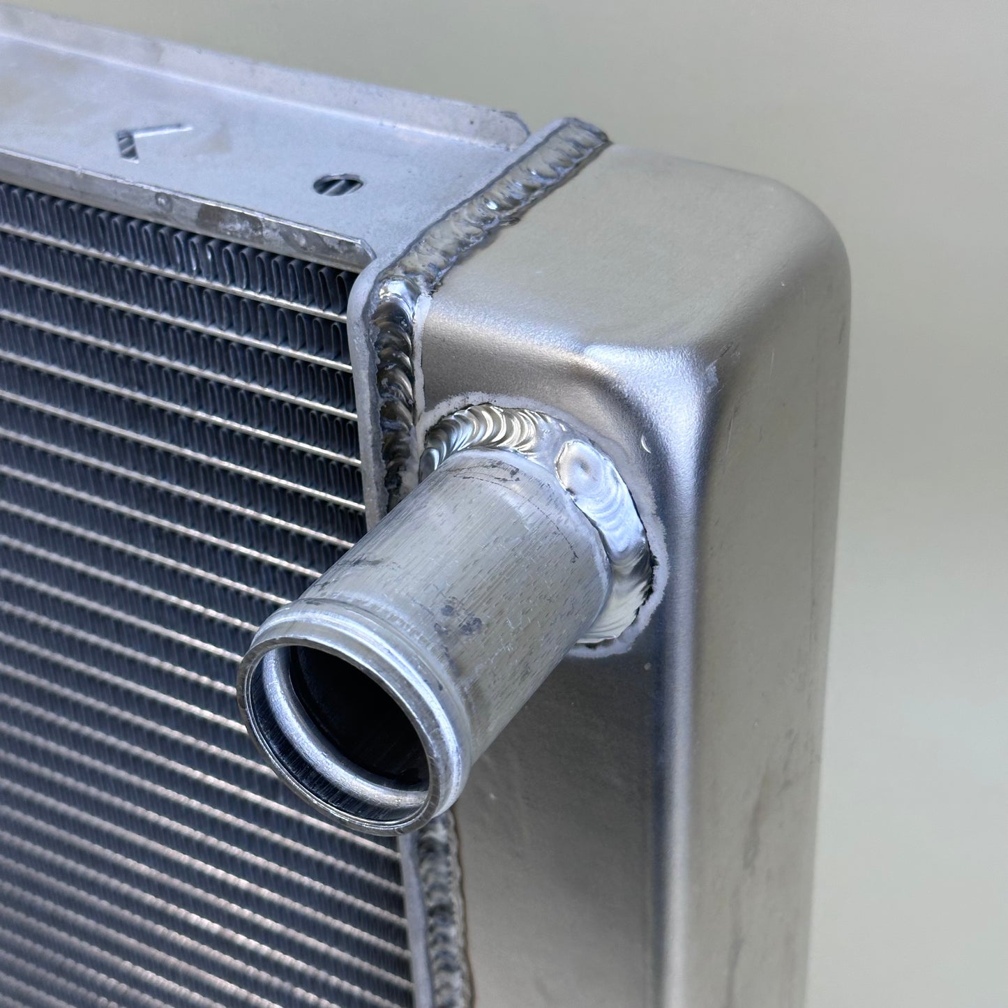 G172 Universal Racing Radiator for GM Chevy 19" x 26" Full Aluminum Double Pass