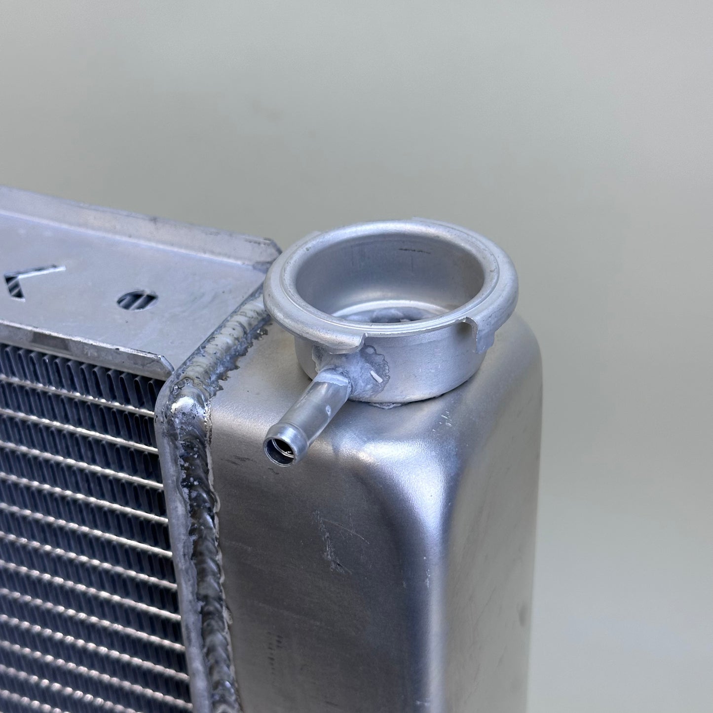 G177 Aluminum Universal Radiator Ford 24x19 Double