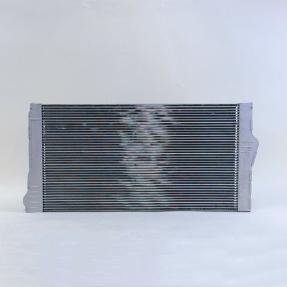 G225 Replacement Radiator for 2014-2016 BMW 535d