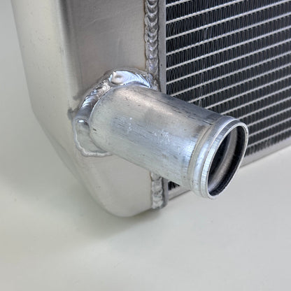 G162 Aluminum Universal Radiator Ford 26x19 Single