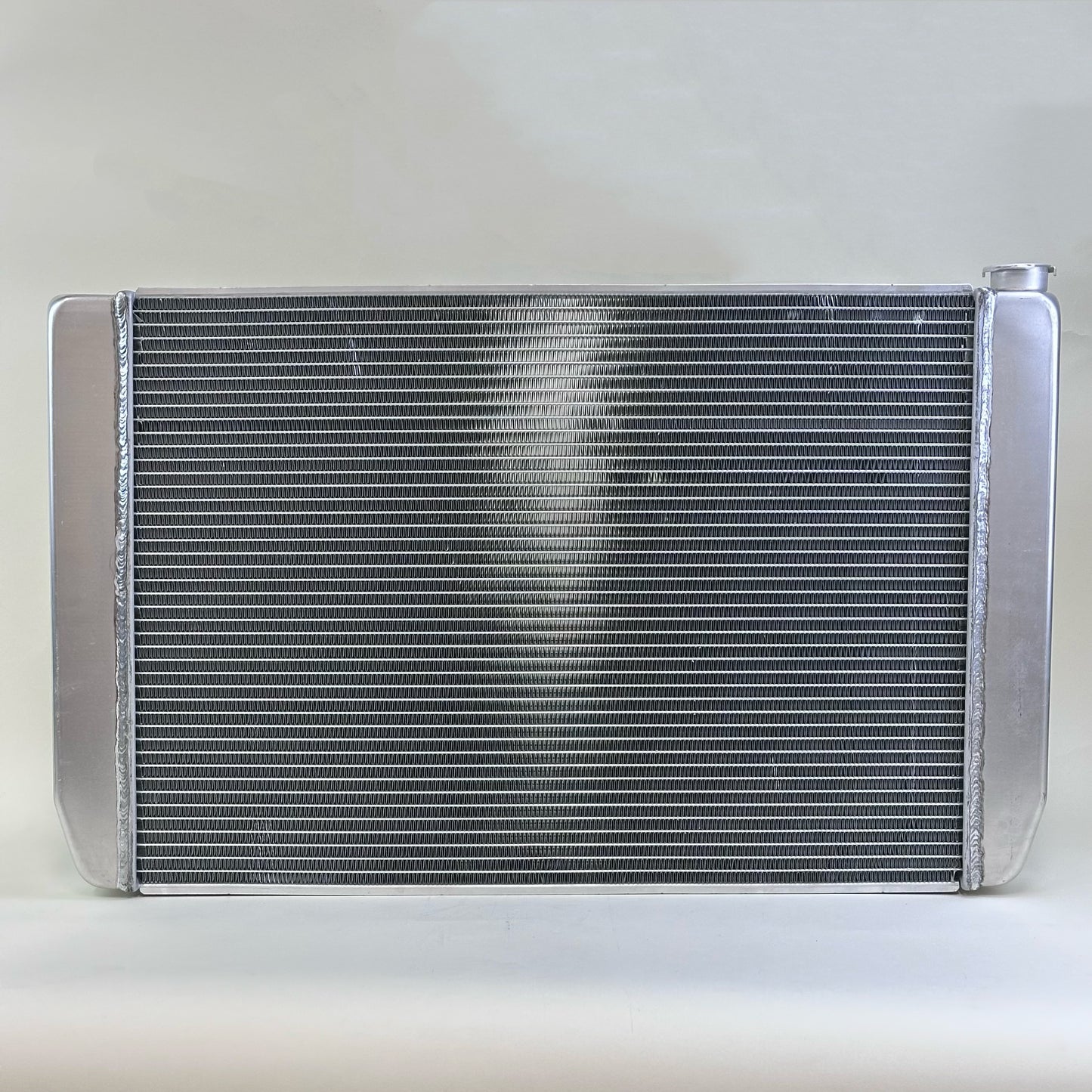 G165 Aluminum Universal Radiator Ford 31x19 Single