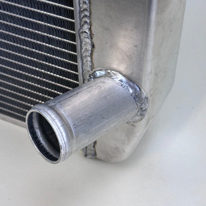 G016 Aluminum Universal Radiator Chevy 26x19x3 Single