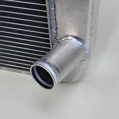 G166 Aluminum Universal Radiator Chevy 22x19 Single