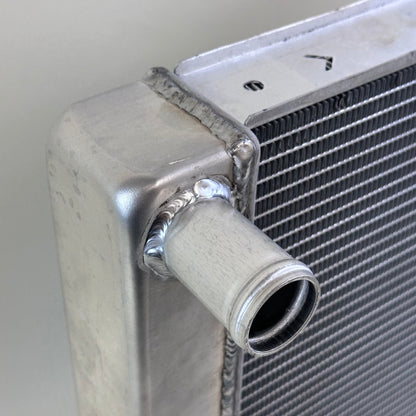 G166 Aluminum Universal Radiator Chevy 22x19 Single