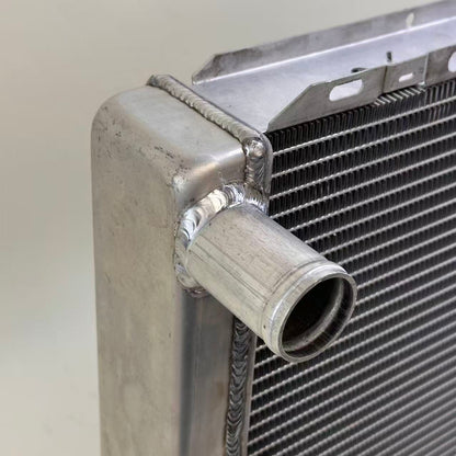 G253 Aluminum Universal Radiator Chevy 26x19x3 Single