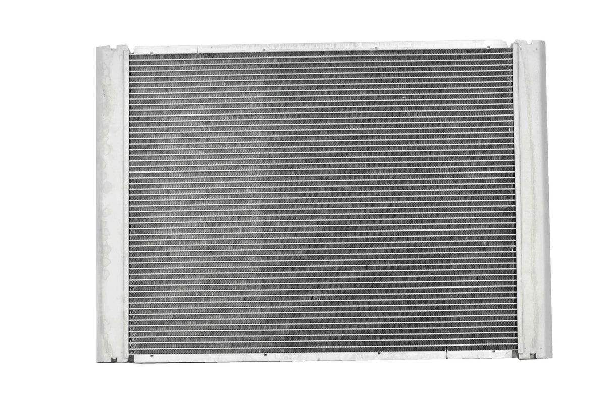 G051 BMW E60 / E61 Automatic Transmission Radiator — 17117534914 / CU2942